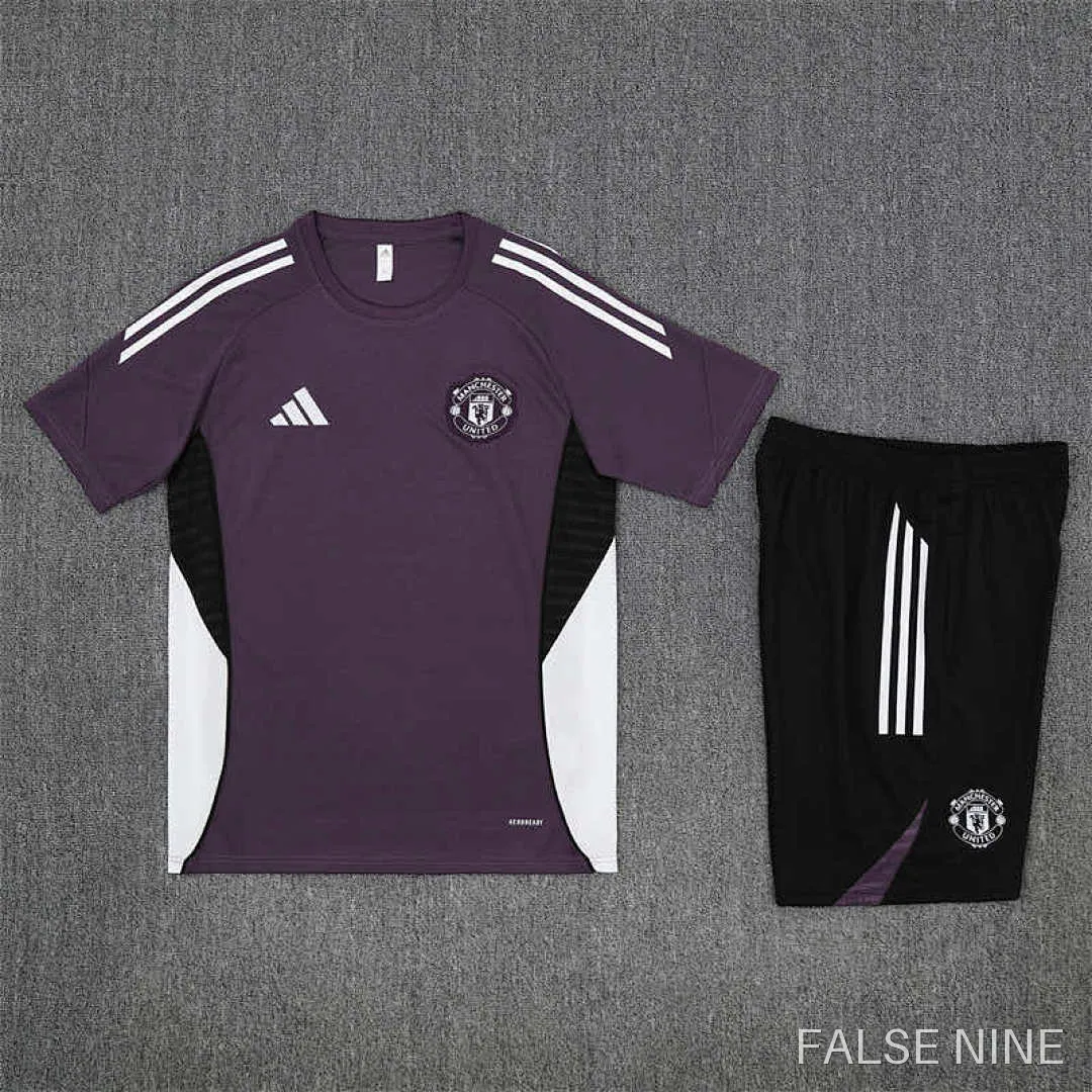 Manchester United 25/26 Training Kit (Fan Version), photo 1