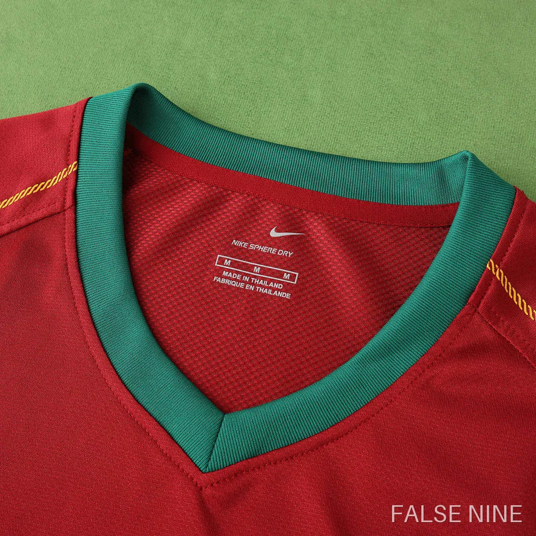 2006 Portugal home retro Fan version, photo 2