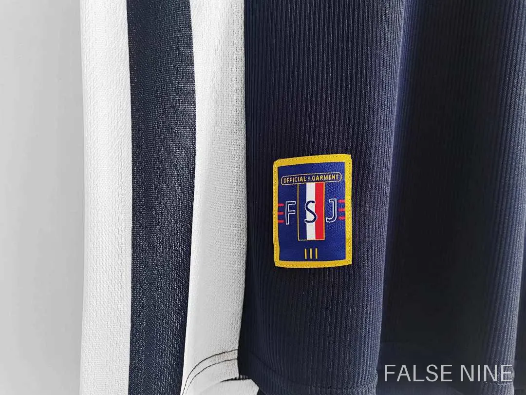 Yugoslavia 1998 Home Shirt (Retro Fan Version), photo 3