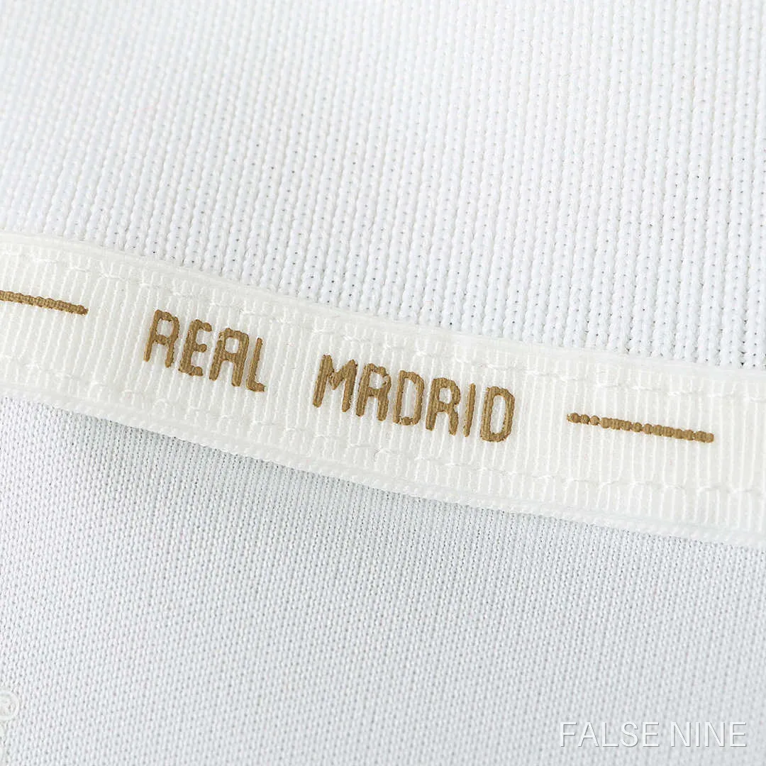 11/12 Real Madrid CF home retro Fan version, photo 8