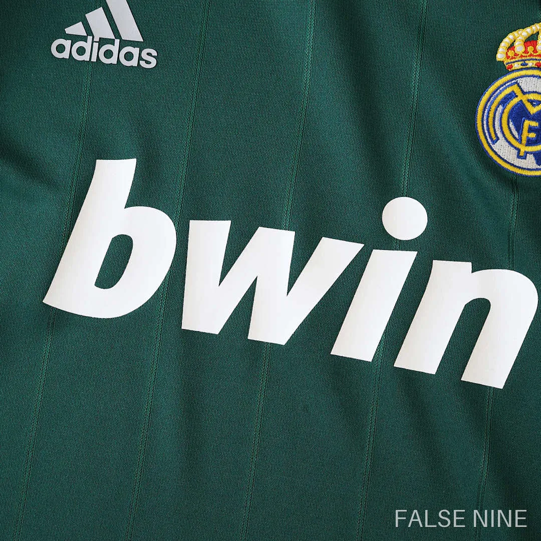 12/13 Real Madrid CF third retro Kids kit, photo 7