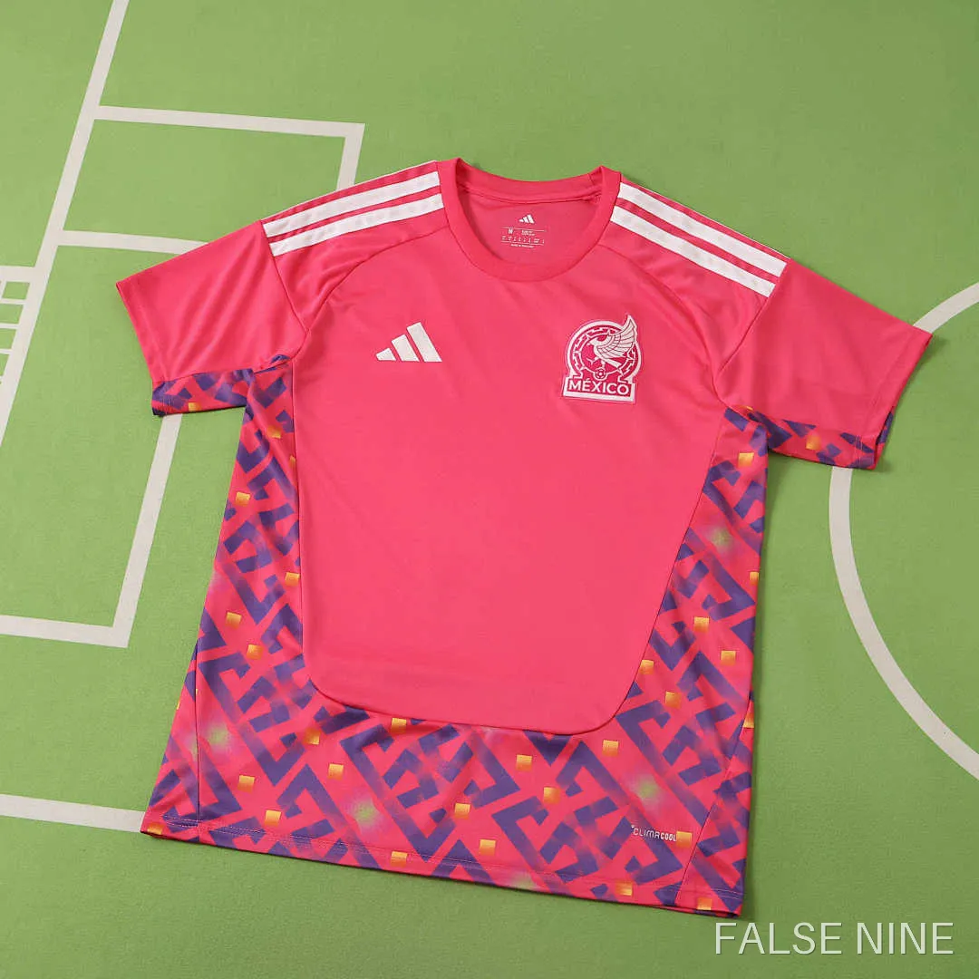 Mexico 2026 Goalkeeper Shirt (Fan Version), photo 1