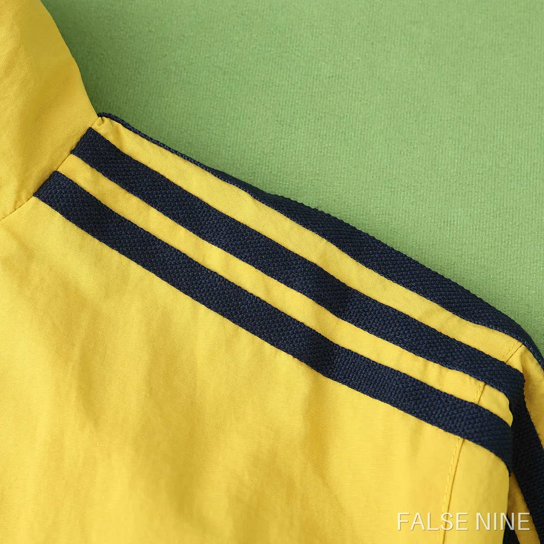 Real Madrid 24/25 Reversible Windbreaker Jacket, photo 3
