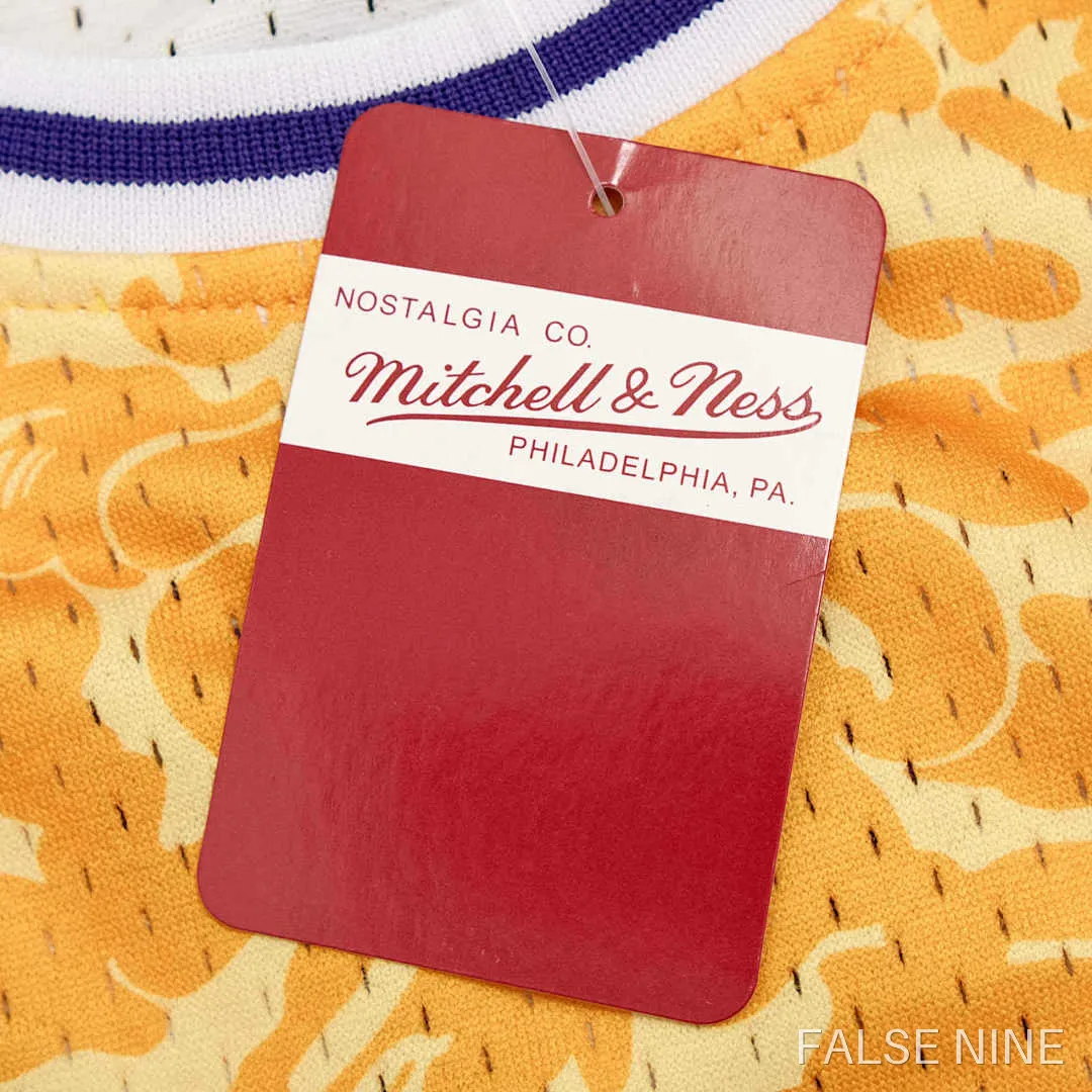 L.A. Lakers Bape x Mitchell & Ness Jersey, photo 8
