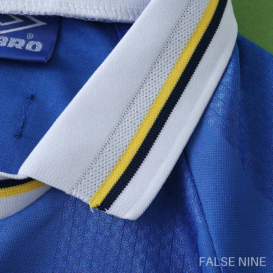 Chelsea 1997-99 Home Kids Kit, photo 3