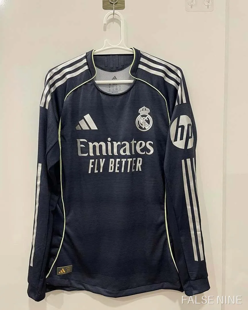 Real Madrid 25/26 Away Shirt (Long Sleeve, Player Version), photo 1