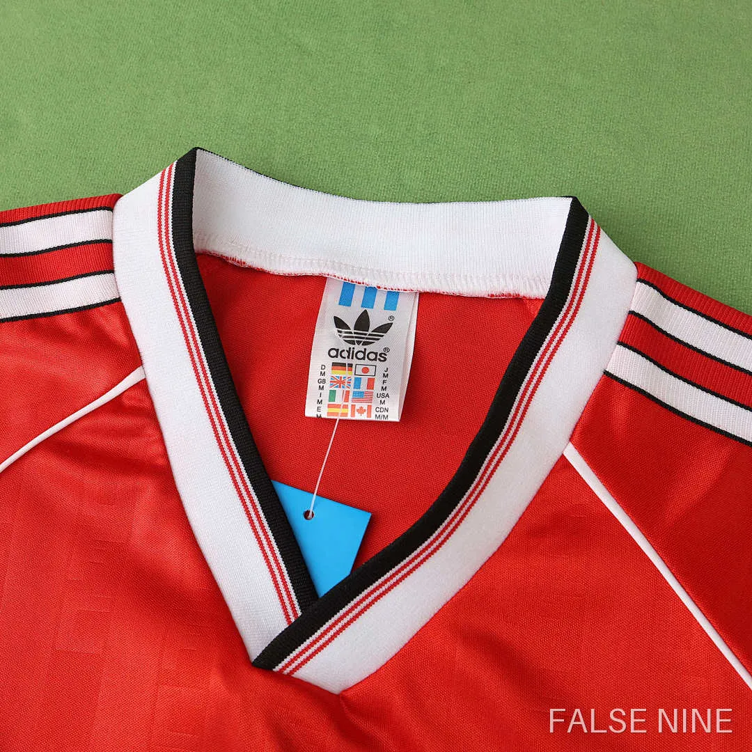 9800 Manchester United F.C. home retro Fan version, photo 3