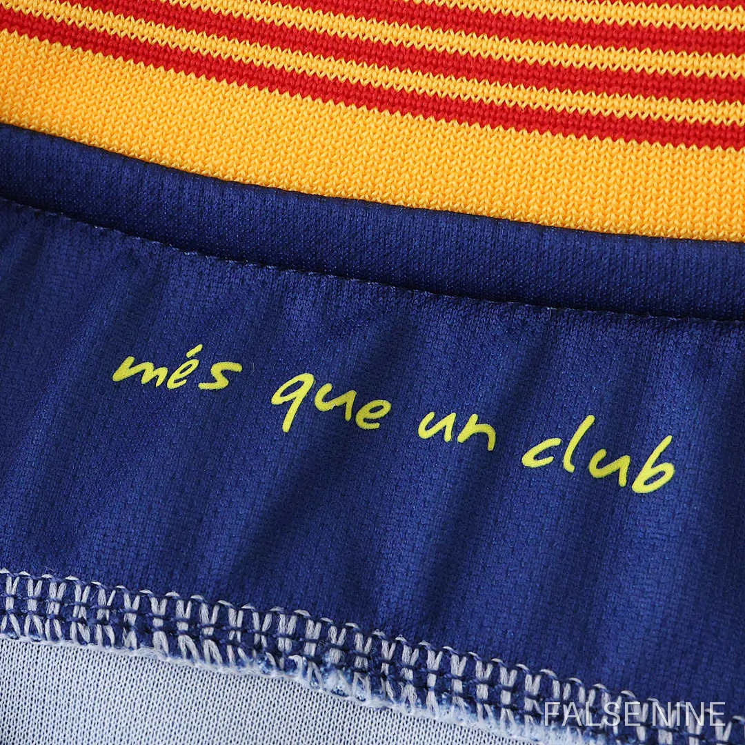FC Barcelona 15/16 Home Kit (Kids), photo 4