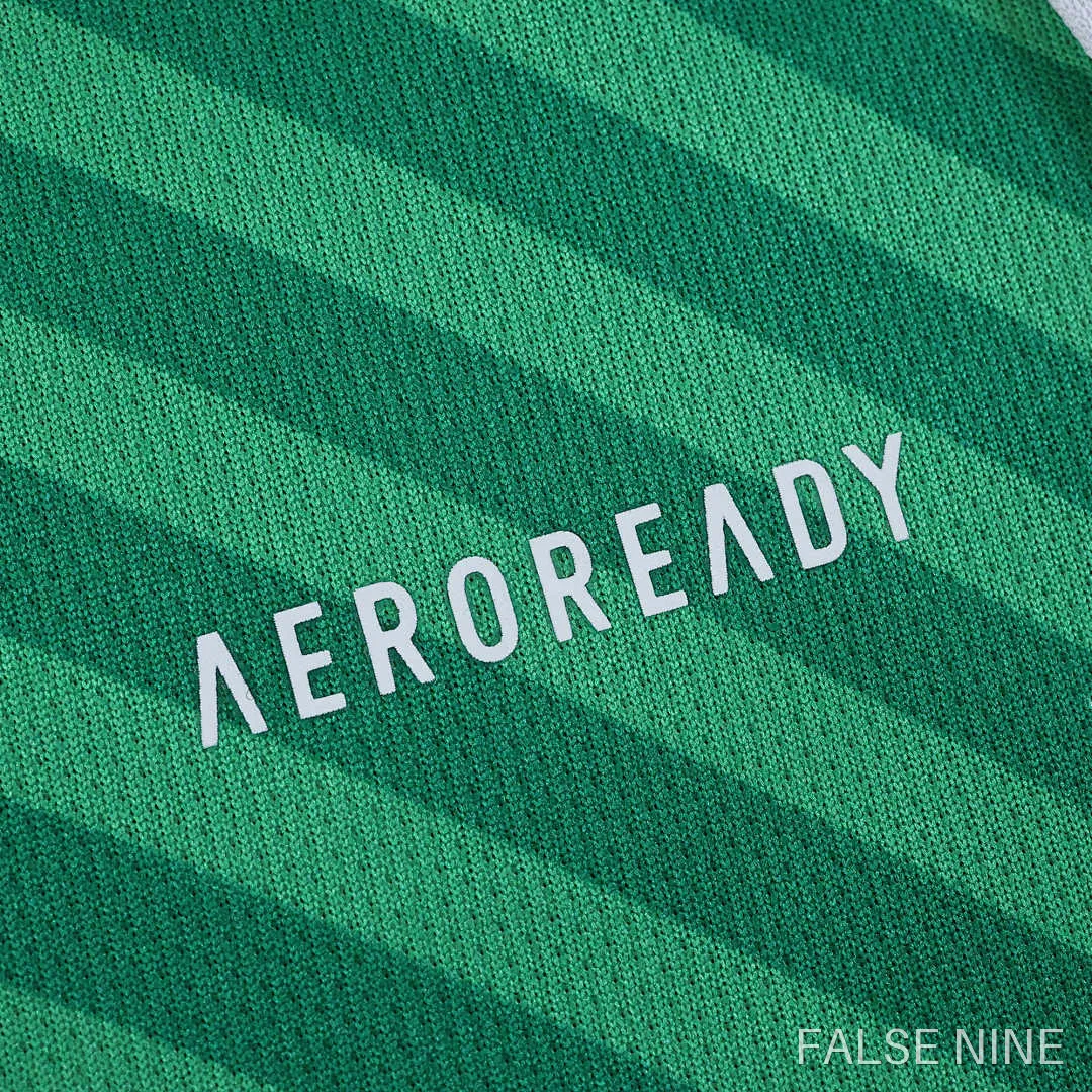 Newcastle United 25/26 Goalkeeper Away Shirt (Fan Version), photo 14