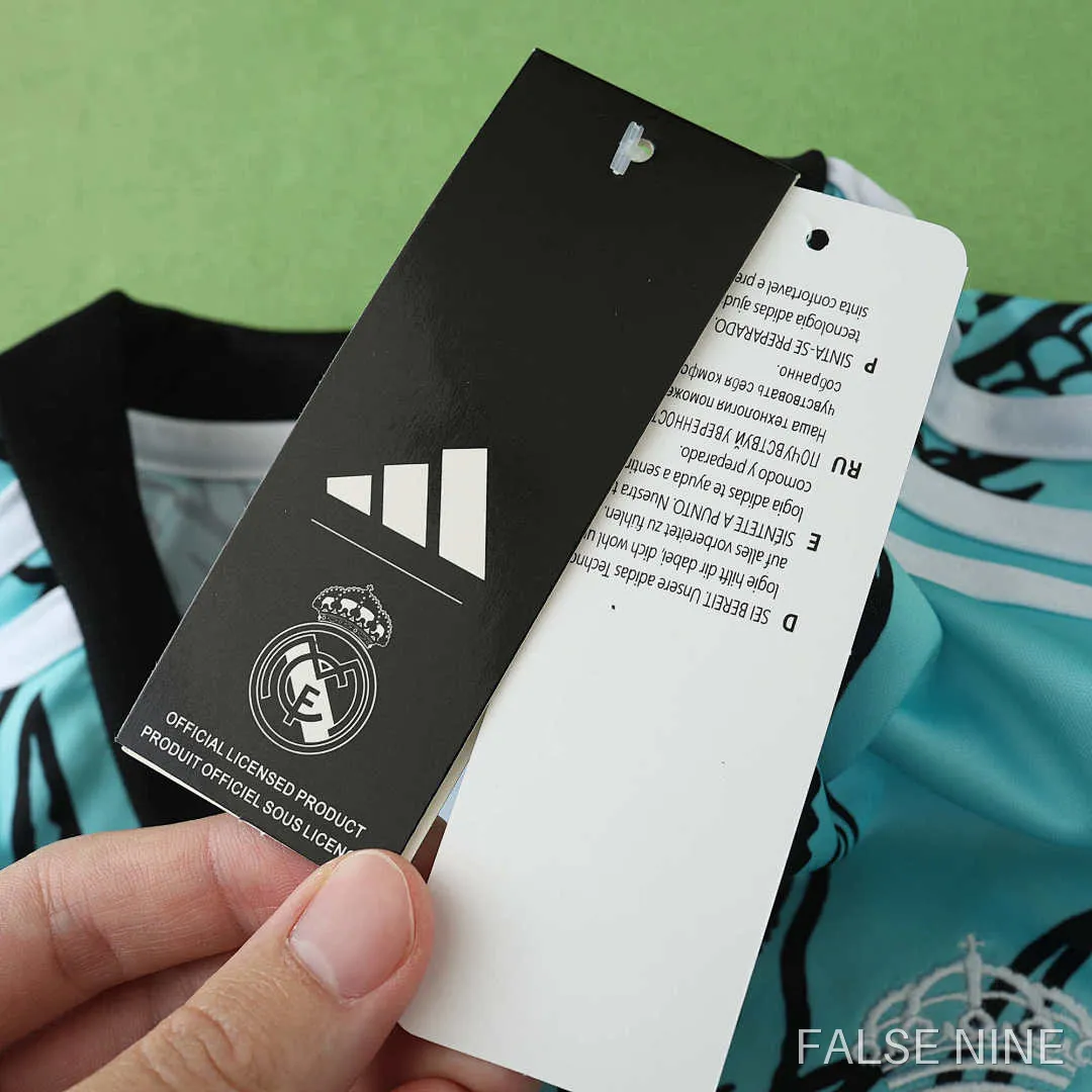 Real Madrid 24/25 Special Concept Shirt (Fan Version), photo 19