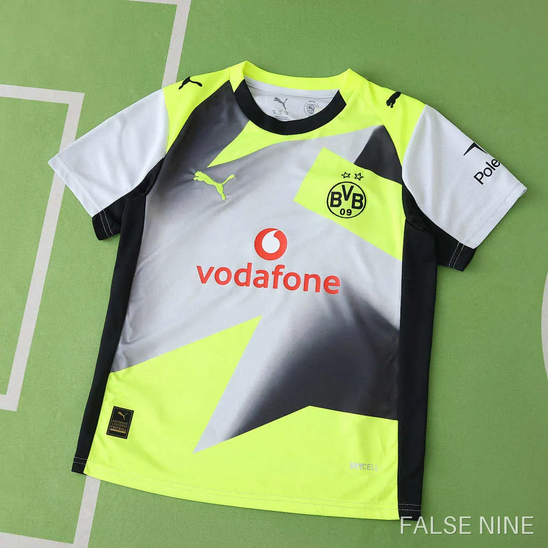Borussia Dortmund 25/26 Away Kids Kit, photo 1