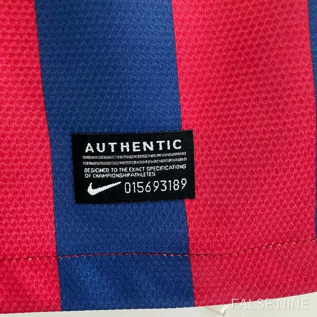 13/14 Barcelona Home retro Fan version, photo 3
