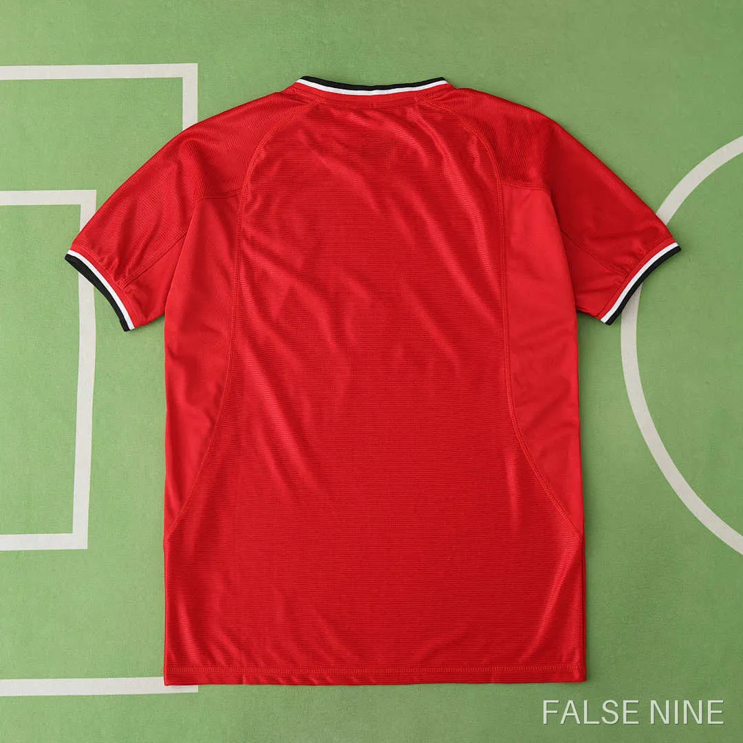 0002 Manchester United F.C. home retro Fan version, photo 18