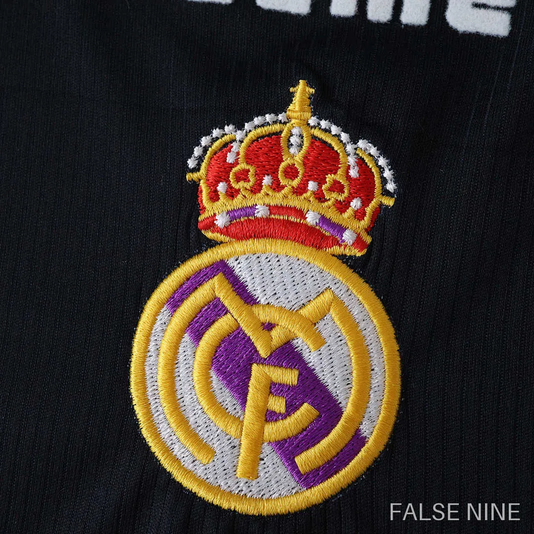 Real Madrid 1997/98 Third Kit (Kids Retro), photo 7