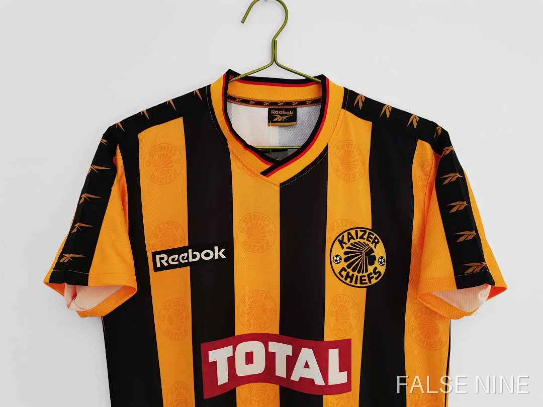 Kaizer Chiefs 1998 Home Shirt (Retro Fan Version), photo 3