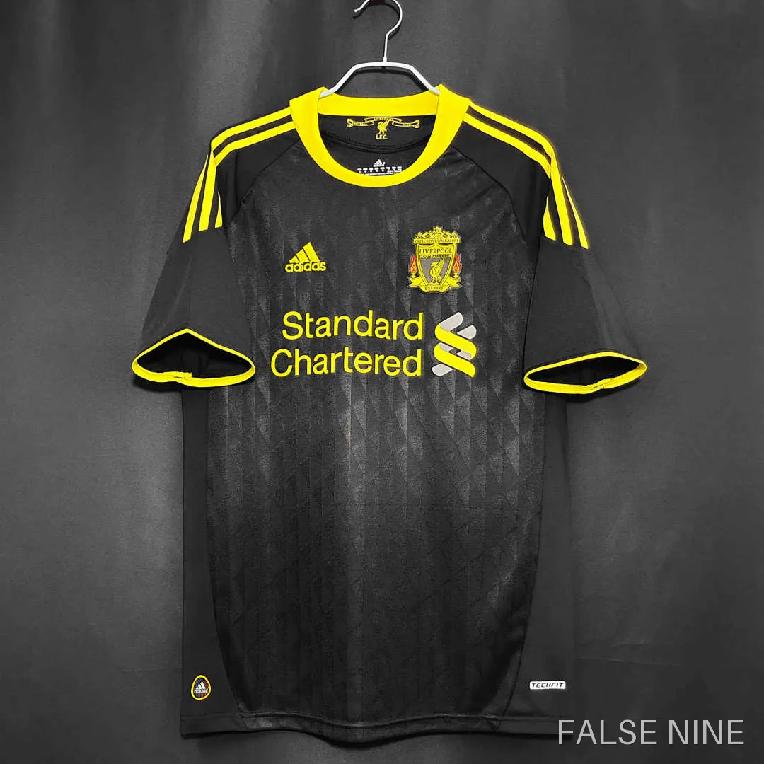 10/11 Liverpool away retro Fan version, photo 1
