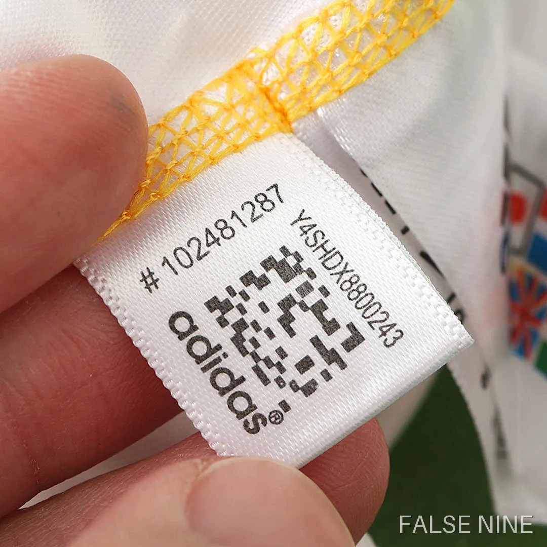 09/10 Real Madrid CF home retro Fan version, photo 17