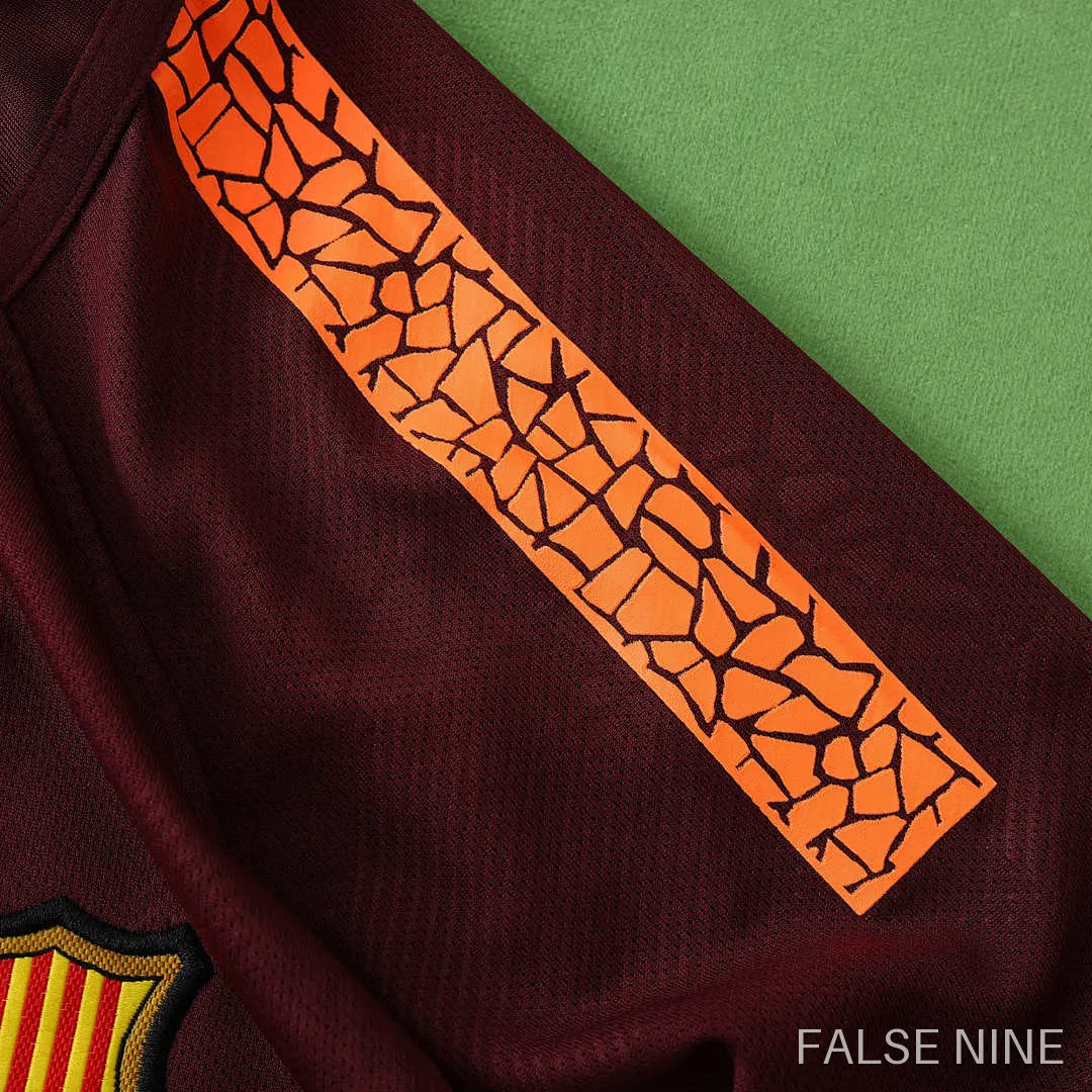 17/18 Barcelona third retro Fan version, photo 23