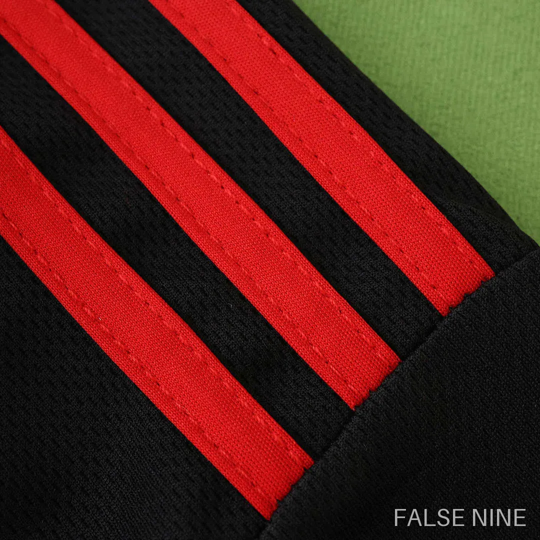 Eintracht Frankfurt 25/26 Home Shirt (Fan Version), photo 9