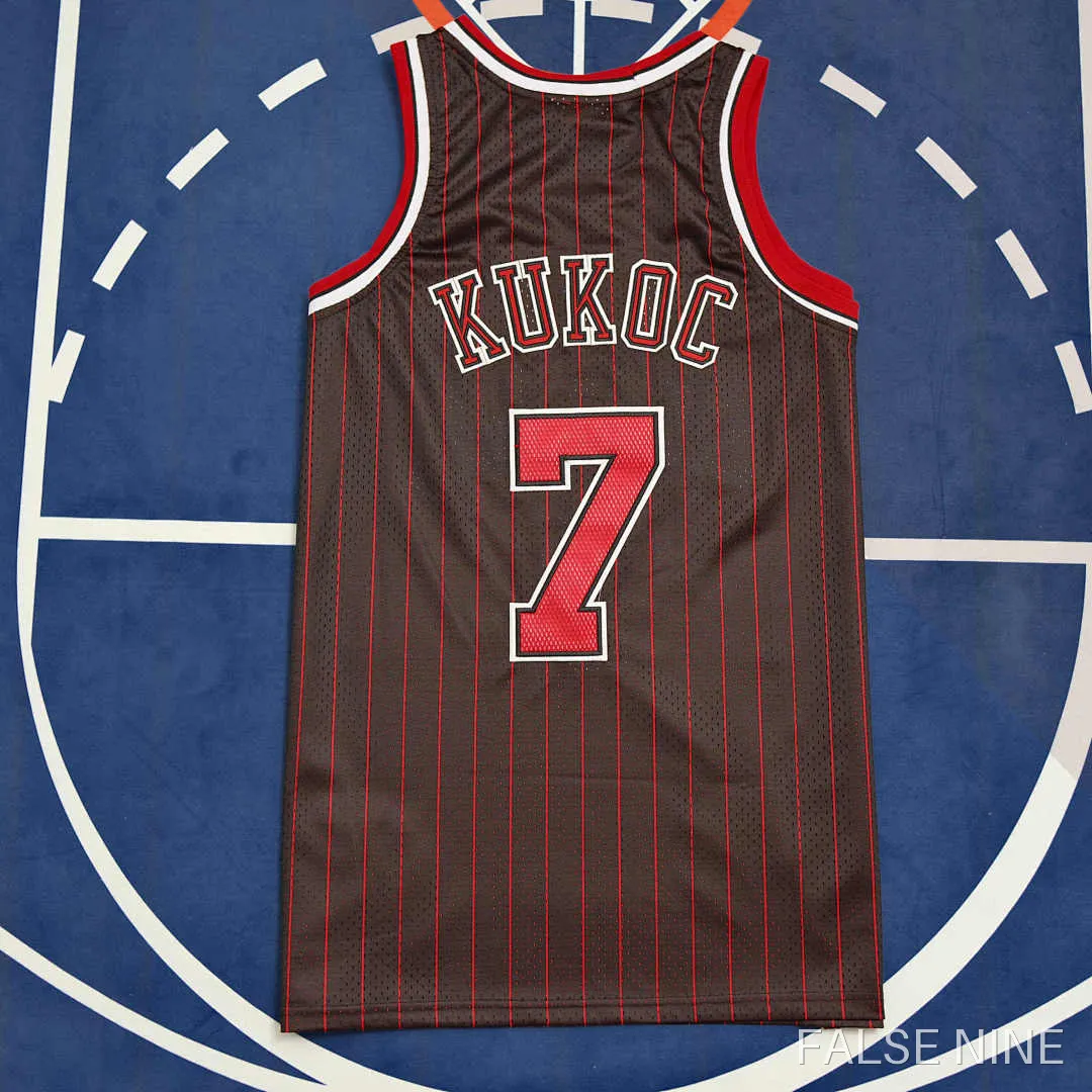 Chicago Bulls 1995-96 Home Jersey (Retro), photo 15