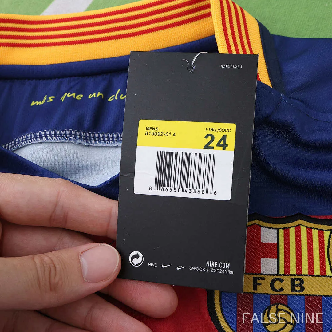 FC Barcelona 15/16 Home Kit (Kids), photo 31