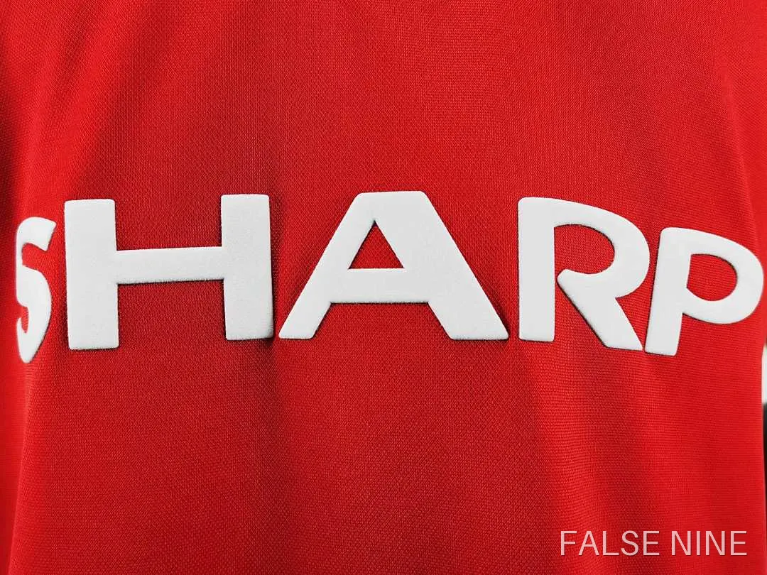 Manchester United 1985 Home Shirt (Retro Fan Version), photo 2