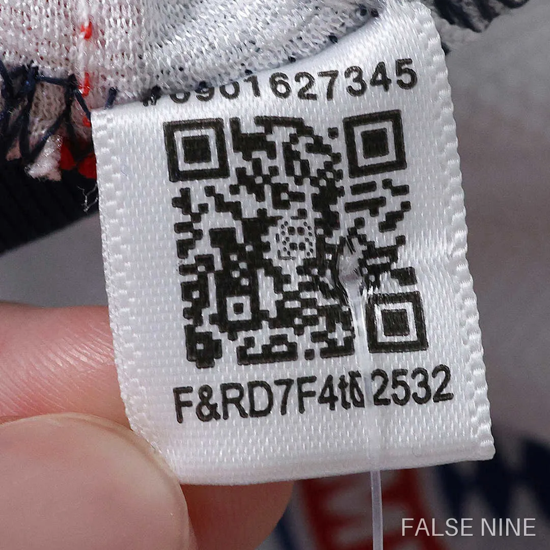 Bayern Munich 26/27 Away Shirt (Fan Version), photo 25