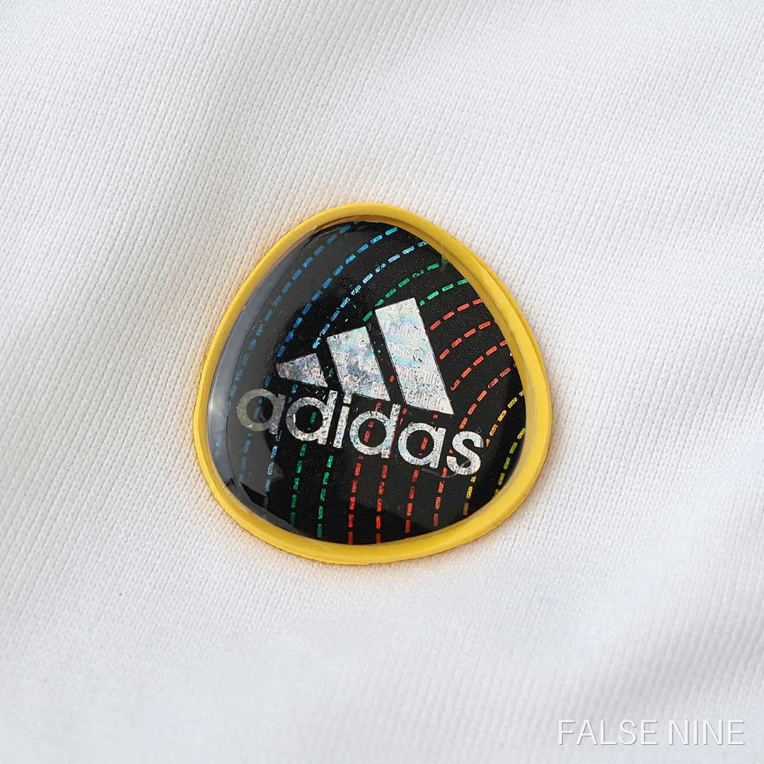 10/11 Real Madrid CF home retro Fan version, photo 15