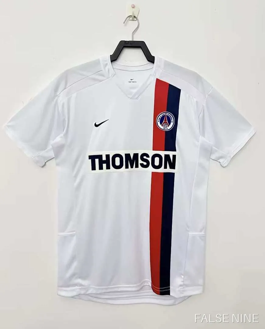 02/03 Paris away retro Fan version, photo 1