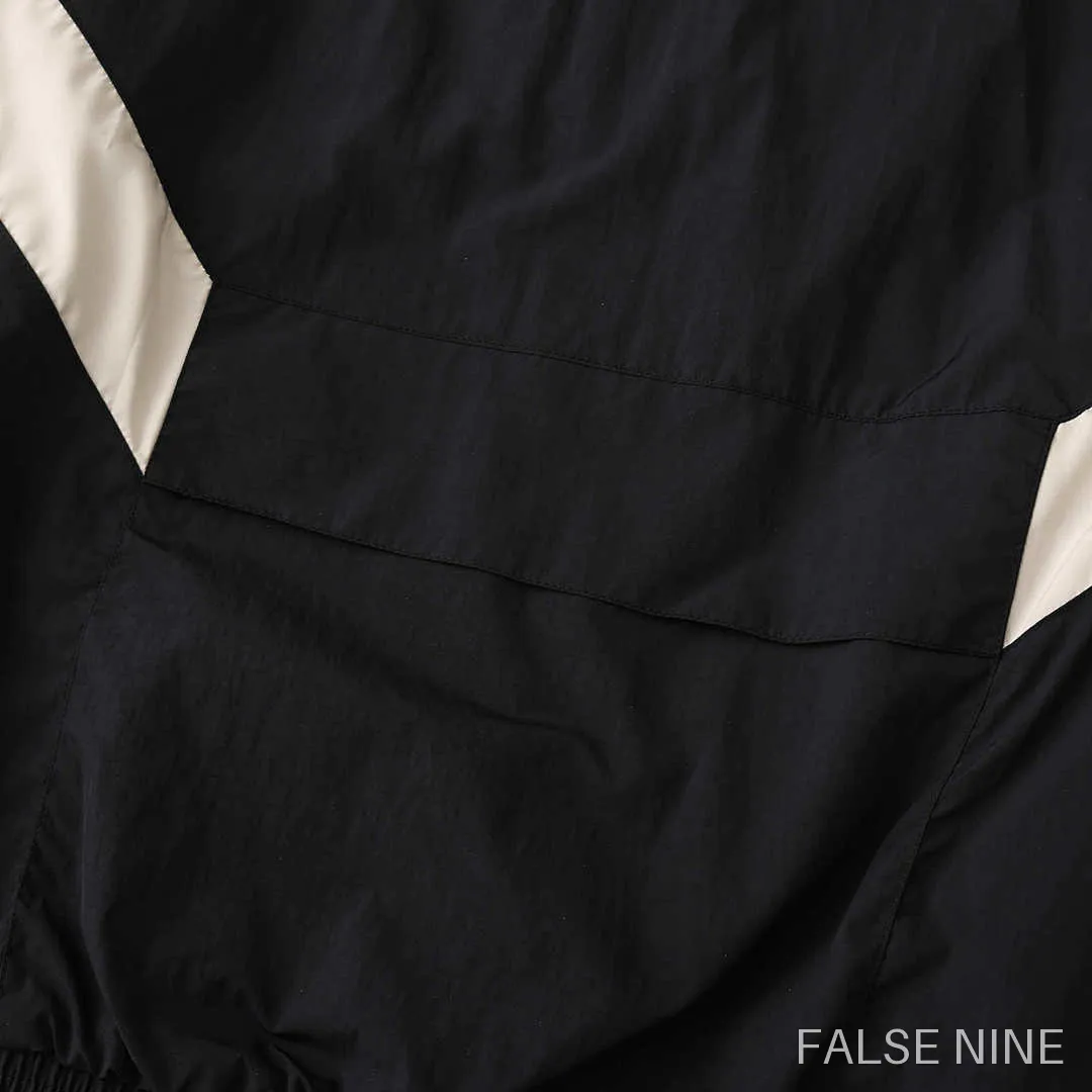 Manchester United 24/25 Training Windbreaker, photo 22