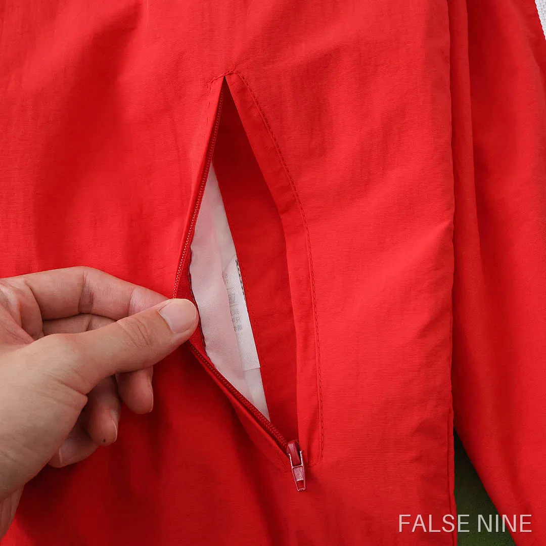 Real Madrid 2025 Reversible Windbreaker Jacket, photo 6