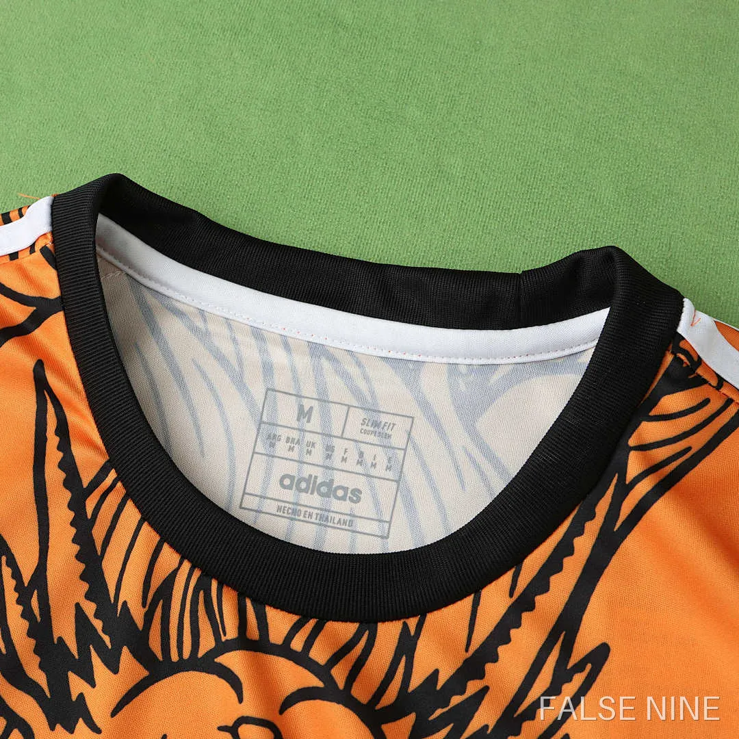 Real Madrid 24/25 Concept Shirt (Fan Version), photo 2