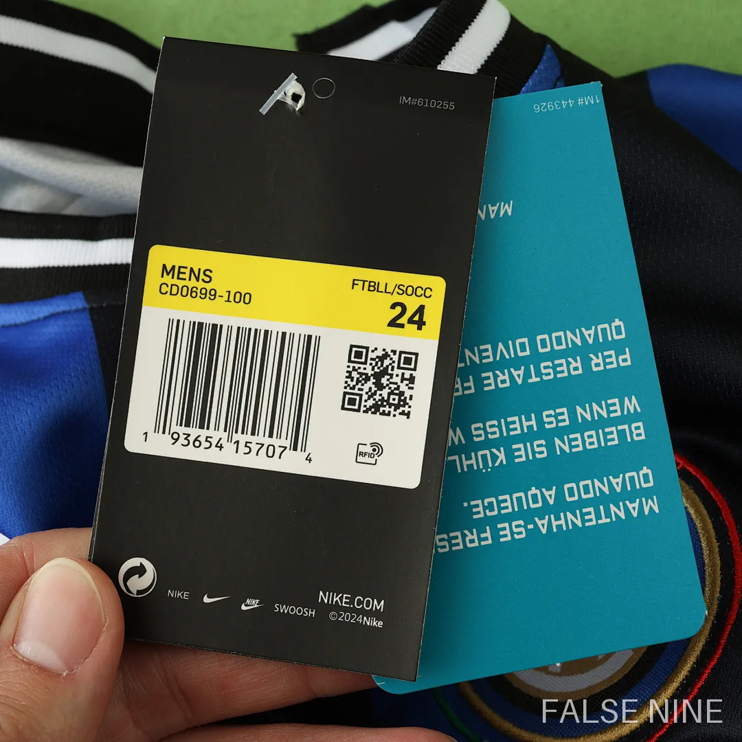 Inter Milan 09/10 Home Kids Kit, photo 5