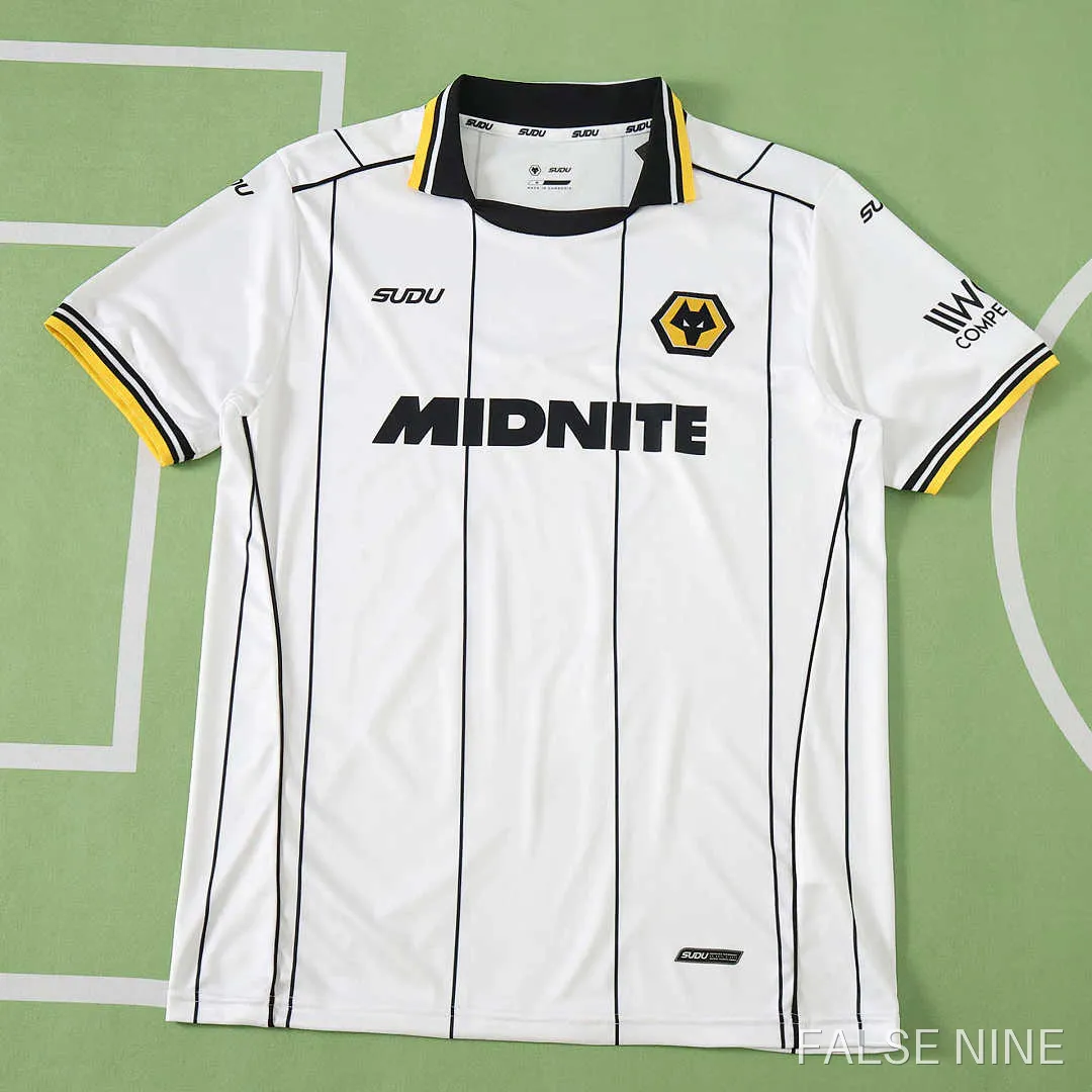 Wolverhampton Wanderers 26/27 Away Shirt (Fan Version), photo 1