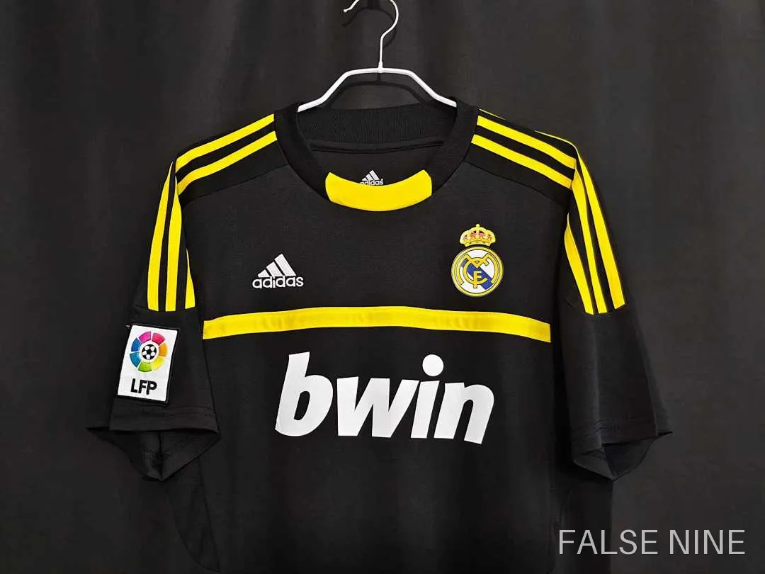 11/12 Real Madrid Black Retro Fan version, photo 10