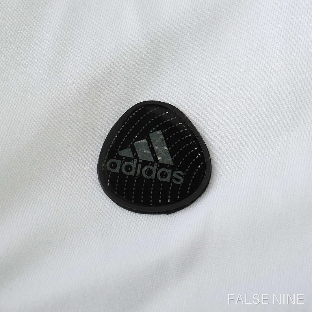11/12 Real Madrid CF home retro Fan version, photo 15