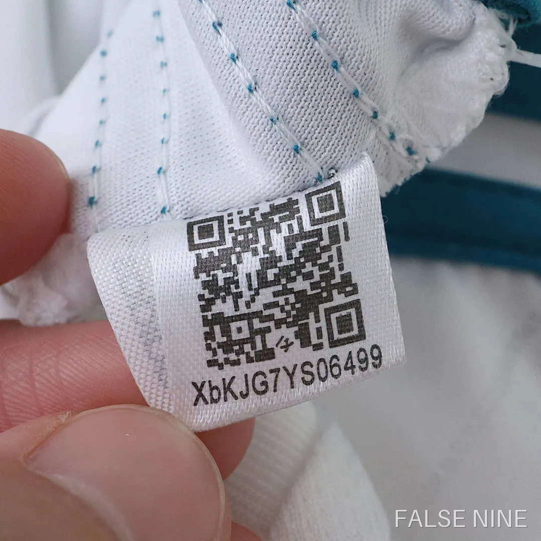 Real Madrid 17/18 Home Long Sleeve Kids Kit, photo 27