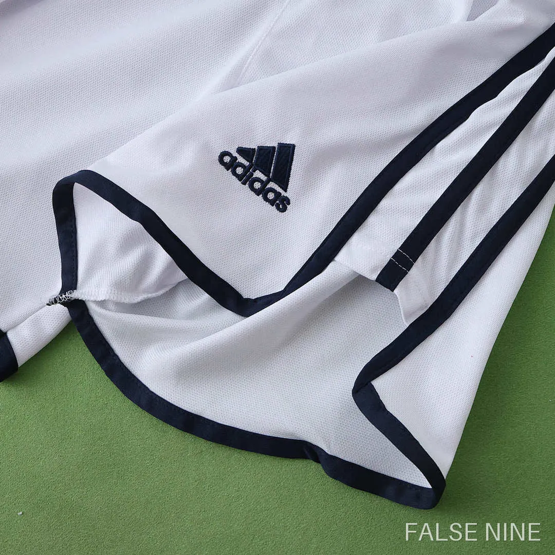Real Madrid 2000/01 Home Kids Kit (Retro), photo 19