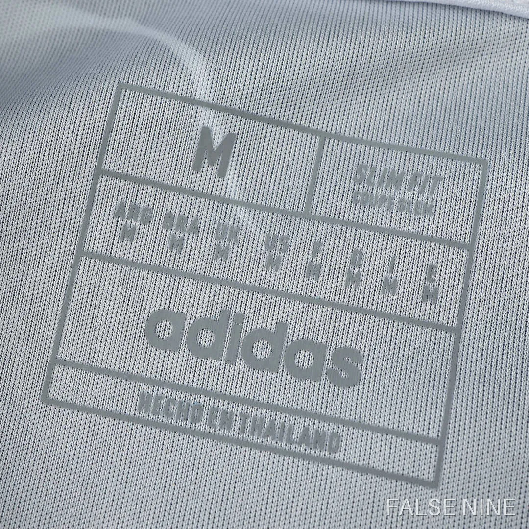 Real Madrid 24/25 Concept Shirt (Fan Version), photo 4
