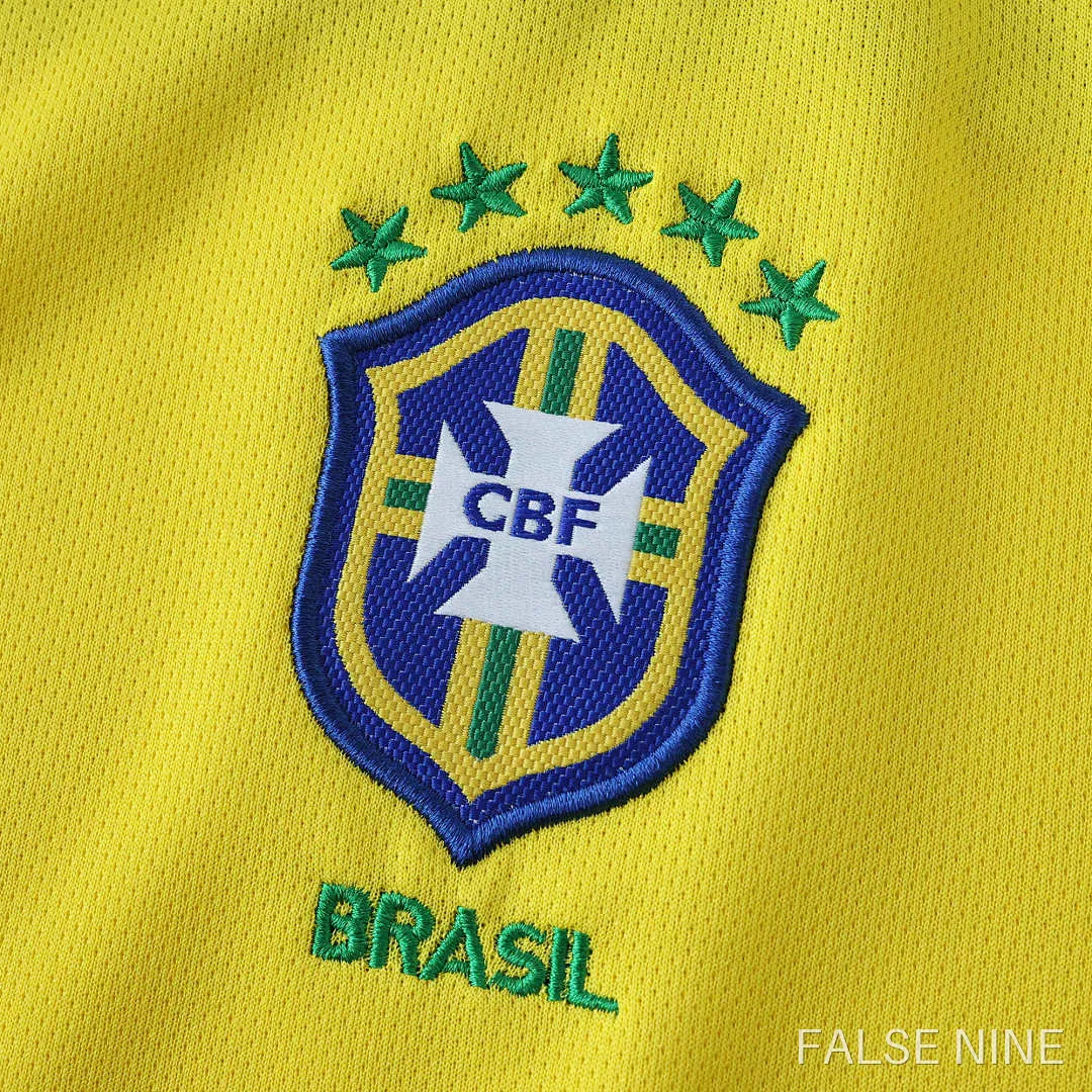 Brazil 2004 Home Kids Retro Kit, photo 4
