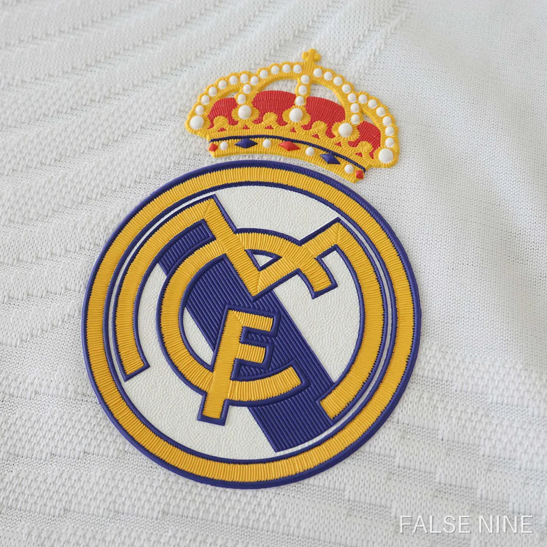 Real Madrid 21/22 Home Shirt (Player Version), photo 6