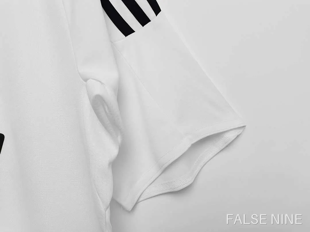 08/09 Real Madrid Home Retro Fan version, photo 6
