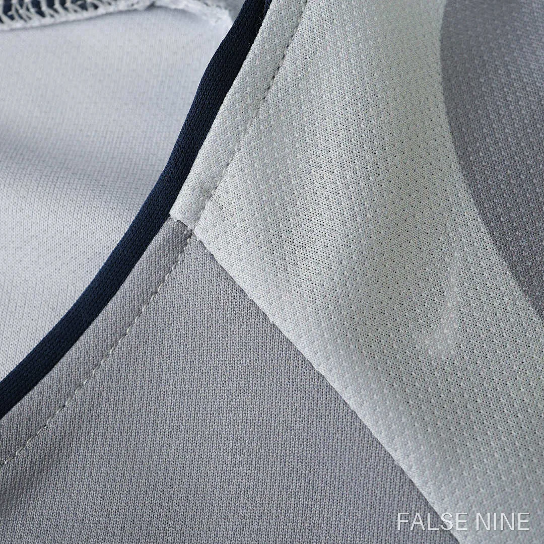 Paris Saint-Germain 2001 Away Shirt (Retro Fan Version), photo 4