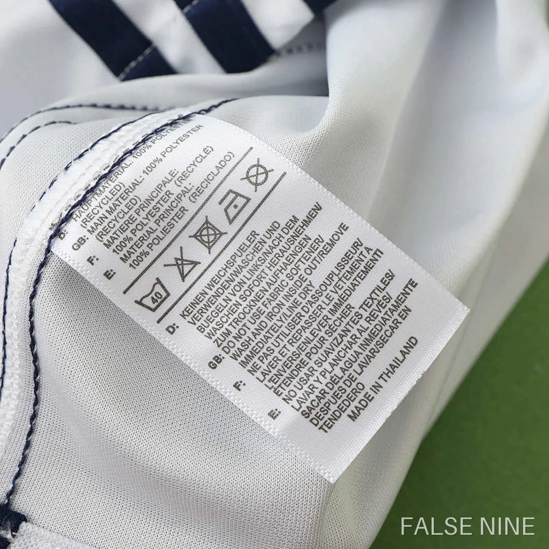 16/17 Real Madrid CF home retro Fan version, photo 18
