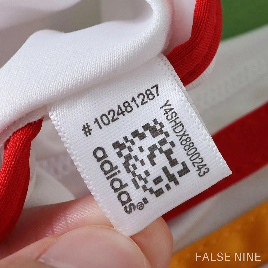 2010 Spain away retro Fan version, photo 17