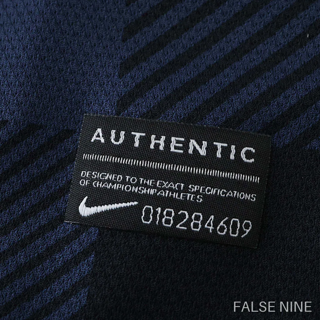 Manchester United 13/14 Away Kids Retro Shirt, photo 10