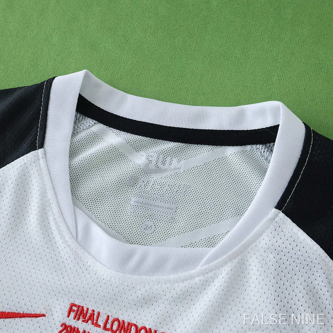 Manchester United 2011/12 Away Kids Retro Jersey, photo 2