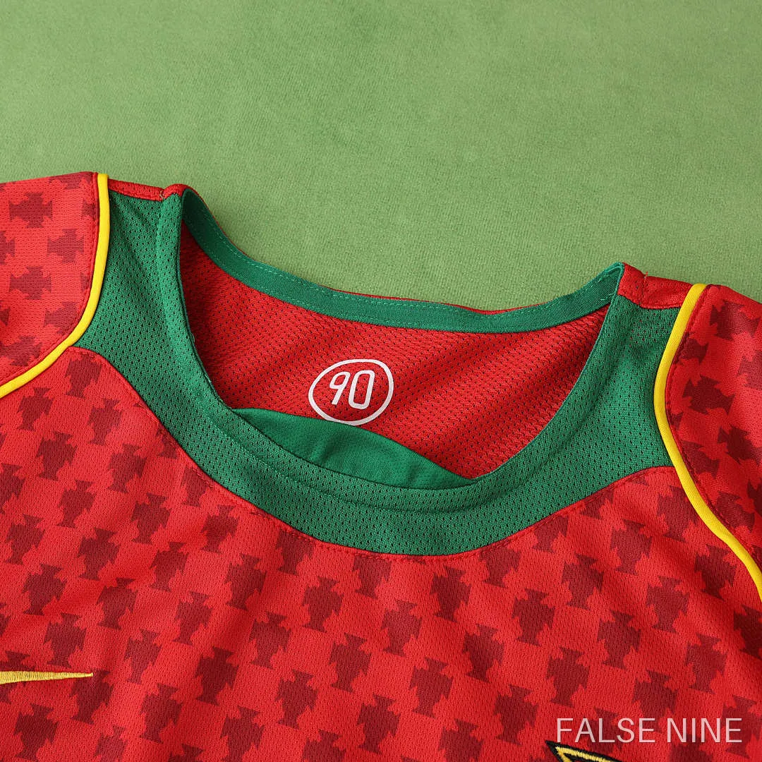 2004 Portugal home retro Fan version, photo 2