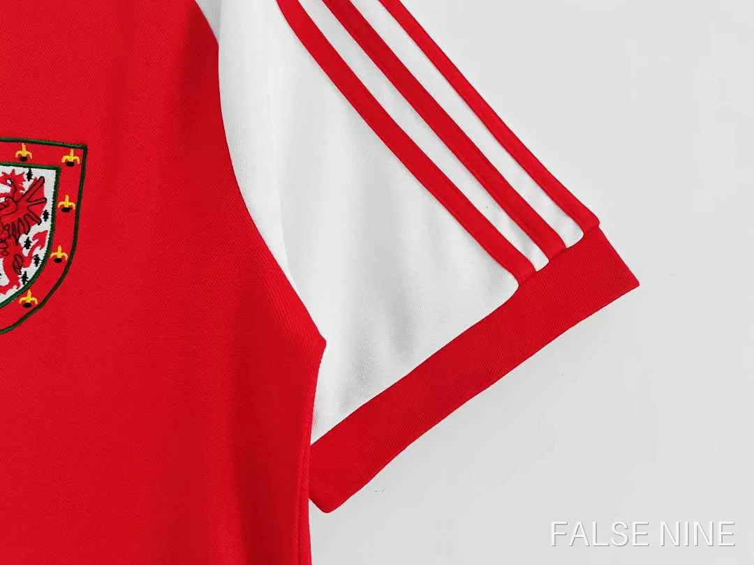 Wales 1982 Home Retro Jersey (Fan Version), photo 3