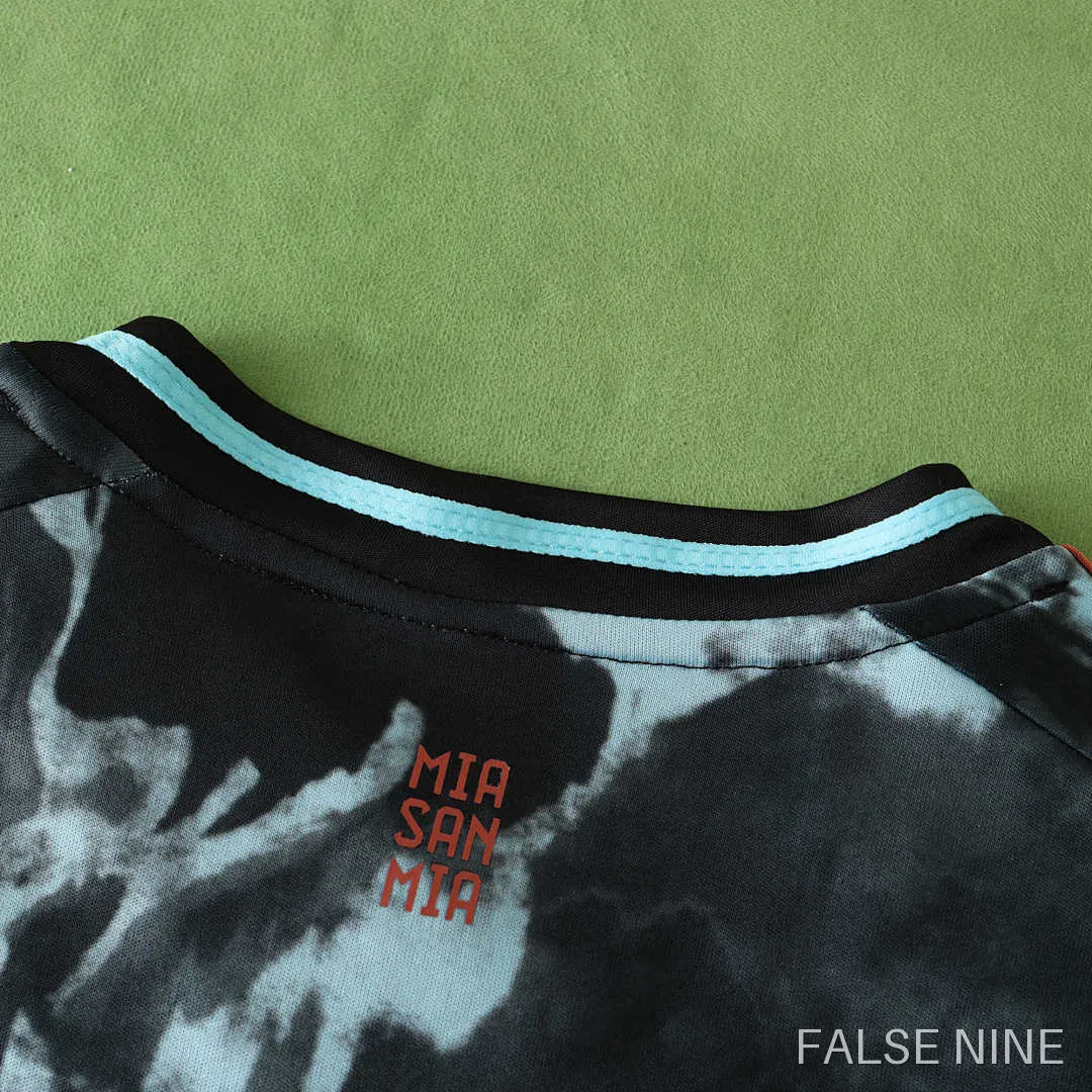 Bayern Munich 24/25 Away Shirt (Fan Version), photo 22